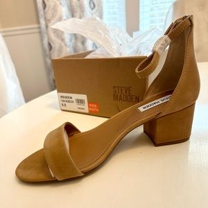 Steve Madden Irene Nubuck shoe 9.5W